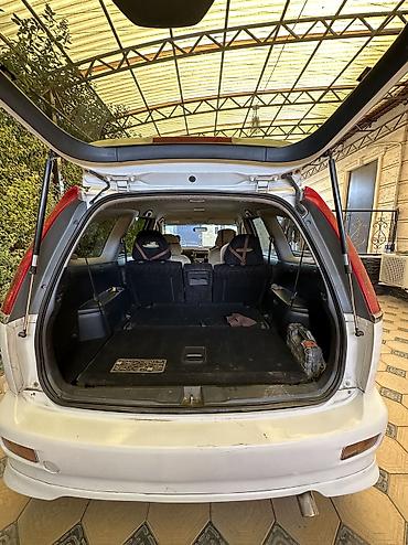 Продажа авто: Honda Stream: 2001 г., 1.7 л, Автомат, Универсал — 4