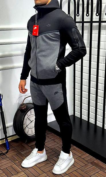 alpha majice: Muški komplet trenerke.S M L XL 2XL.Cena 3200 din — 9