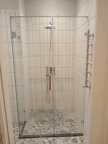 Duş kabinaları, arakəsmələr: Arakəsmə, Künc üçün — 12