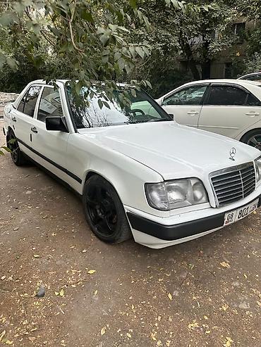 мерс e220: Mercedes-Benz E-Class: 1985 г., Седан — 7