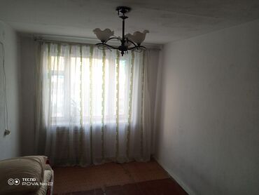 сдается квартира в районе бгу: 2 комнаты, 44 м², 3 этаж, Старый ремонт