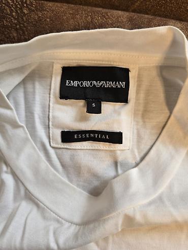 essential: Мужская футболка, S, Emporio Armani, Б/у, цвет - Белый, Самовывоз, Платная доставка — 5