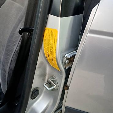 Toyota: Toyota Avensis: 2001 г., 1.8 л, Механика, Бензин, Универсал — 14