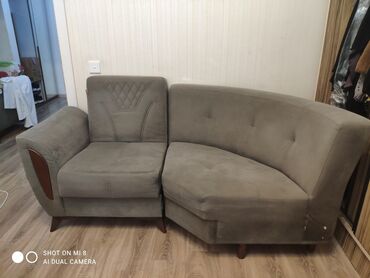 Masalar və oturacaqlar: Divan, İşlənmiş, Açılan, Bazalı