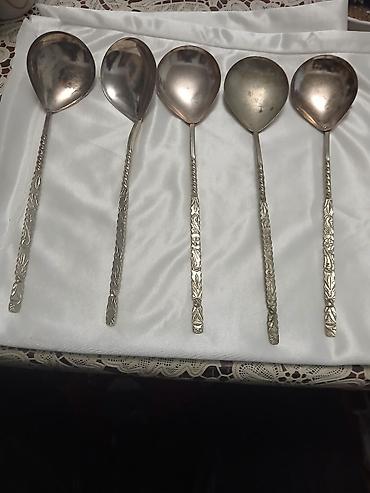 desler: 5 ədəd dekorativ uzun qulplu kepçe qaşıq dəsti - Material: metal — 1