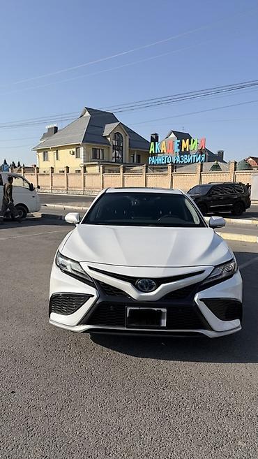 camry 55 2017: Toyota Camry: 2022 г., 2.5 л, Автомат, Гибрид, Седан — 1