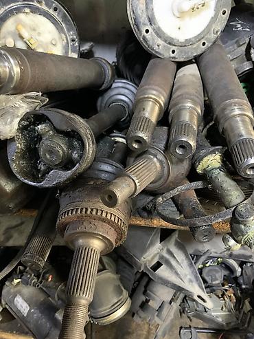 Полуоси/приводы (ШРУС/промежуточные валы) для Honda - Приводы at lalafo.kg Полуоси/приводы (ШРУС/промежуточные валы) для Honda - Приводы