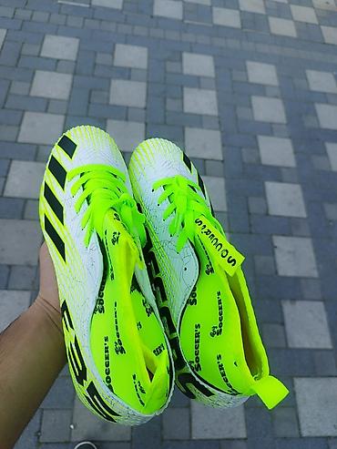 Butslar: TƏZƏDİR. İSTİFADƏ OLUNMAYIB. Futbol butsası – parlaq neon sarı/yaşıl — 1