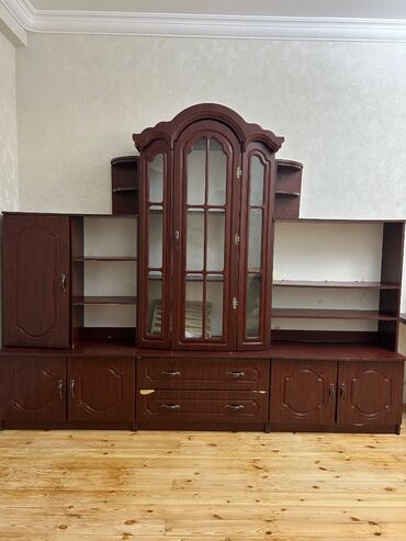 işlənmiş mebilər: İşlənmiş, Servant, Kredit yoxdur