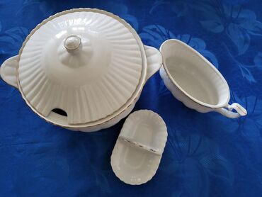 Kuhinjski setovi: Servis nov 80te.god. Poljska Chodziez porcelan za 6 osoba. Nezan — 4