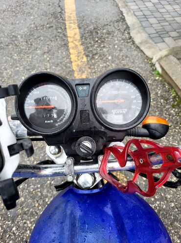 Mopedlər,skuterlər: Salam elim yandı M50 il 2022 10 min km Usdunde kaska hediyye — 3