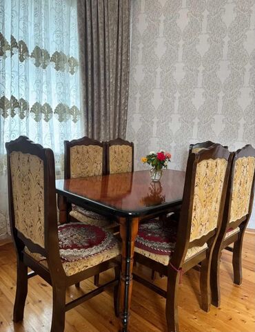 Sifarişlə dolablar: Qonaq otağı üçün, İşlənmiş, Kvadrat masa, 6 stul lalafo.az -da Sifarişlə dolablar: Qonaq otağı üçün, İşlənmiş, Kvadrat masa, 6 stul