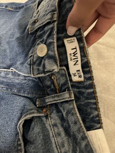 Cinslər: Geyinilmiyenlerdendir tezedir. TWIN BLUE brendi klassik mavi denim — 13