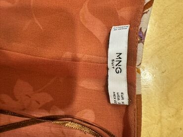 Kurtkalar: Hamisi Zara, koton, mango, stradivarius markadi. Shekilde qeyd olunub — 13