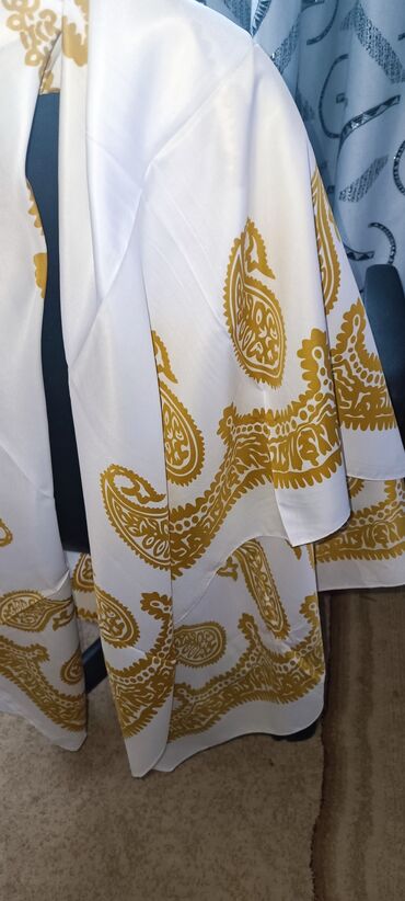 Baş geyimləri: Kəlağayı pambıq materıal.ıpekler de var .140/140 ölçüdə.qutu var -da lalafo.az — 12 Baş geyimləri: Kəlağayı pambıq materıal.ıpekler de var .140/140 ölçüdə.qutu var — 12