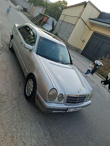 212 mercedes: Mercedes-Benz E-Class: 1996 г., Автомат, Газ, Седан — 9