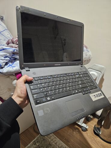 gateway ноутбук: Ноутбук, Samsung, 4 ГБ ОЭТ, Intel Pentium, 15.6 ", Колдонулган, Татаал эмес тапшырмалар үчүн, эс тутум HDD