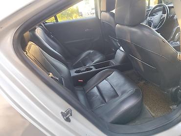 Продажа авто: Chevrolet Volt: 2012 г., 1.4 л, Вариатор, Гибрид, Лифтбек — 5