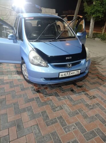 runx alex: Honda Fit: 2002 г., 1.3 л, Вариатор, Бензин, Хетчбек