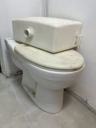 шкаф офисний: Унитаз-компакт с навесным/отдельным сливным бачком - Классическая at lalafo.kg шкаф офисний: Унитаз-компакт с навесным/отдельным сливным бачком - Классическая