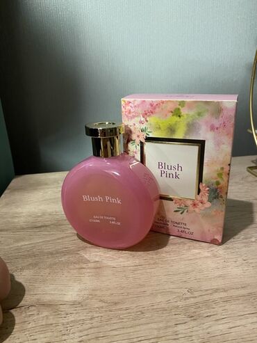 qadin pencekleri: Blush Pink – Eau de Toilette, 100 ml (3.4 fl. oz) - Qadınlar üçün