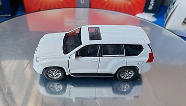 Avtomobil modelləri: Toyota, 2009 il, 1:43, Dəmir, Ödənişli çatdırılma — 8