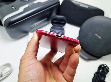 Apple iPhone: IPhone 7, Б/у, 128 ГБ, Красный, Зарядное устройство, Защитное стекло, Наушники, 100 % — 4