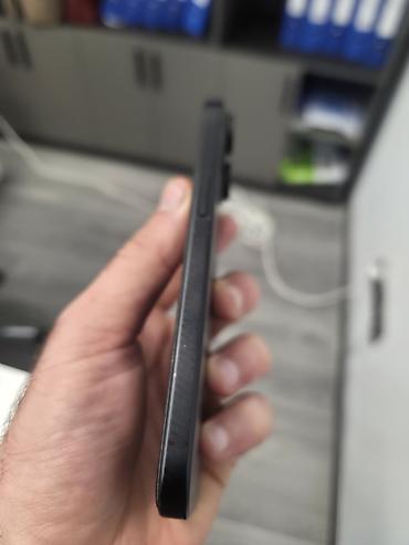iphone 15 black: IPhone 15, Qara, Face ID — 2