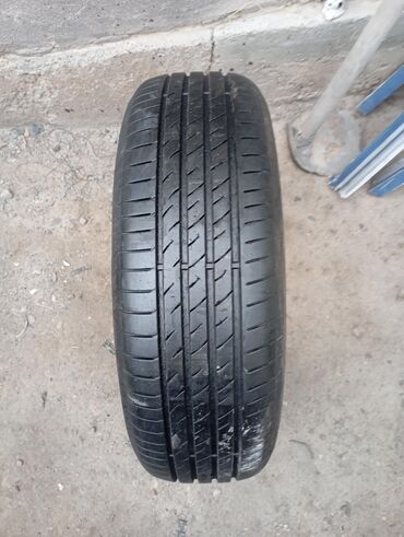 часы в авто: Шины 195 / 65 / R 15, Лето, Б/у, 1 шт, Легковые, Китай, Maxtrek