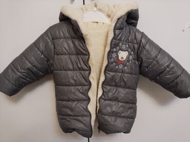 детские хлопковые колготки: 1 yaş üçün kurtka. 10 Azn Bebetto markasınındır. Yaxşı vəziyyətdədir