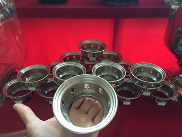 Samovarlar: Təzədi̇r ağ dəmkeşlər üzərinə çaydan qoymaq üçün samovar odluğunun — 6