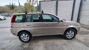 Honda: Honda HR-V: 1.6 l. | 2002 έ. SUV/4x4 — 6