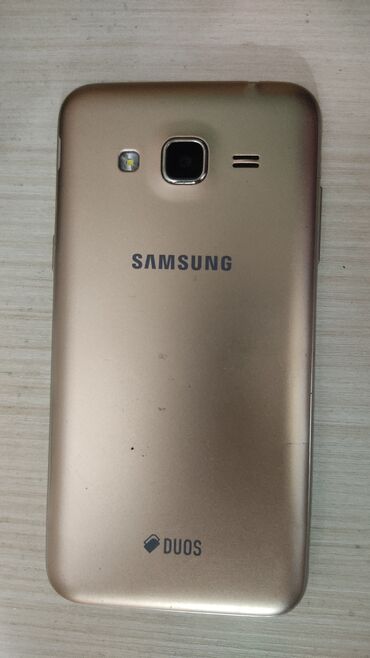 samsung galaxy j3 2016 qiymeti: Samsung Galaxy J3 2016, 8 GB, rəng - Qızılı