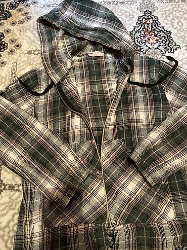 çanta kişi üçün: Kapüşonlu, fermuarlı köynək/jaket - Naxış: yaşıl-qara-ağ rənglərdə — 1