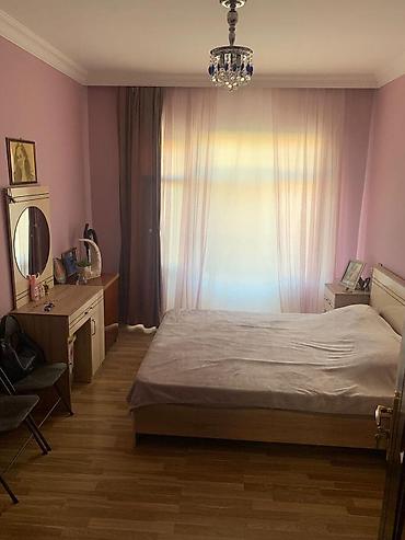 asagi guzdek: Bakı, Həzi Aslanov qəs., 5 otaqlı, Köhnə tikili, m. Həzi Aslanov, 105 kv. m — 4