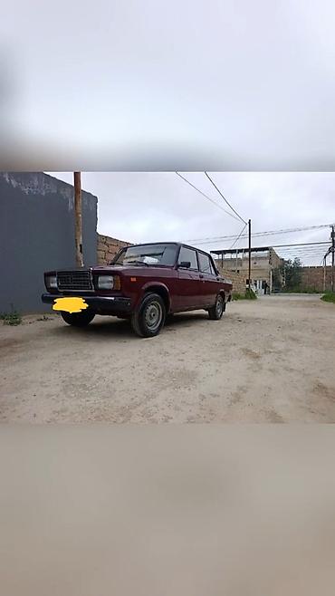 lada 2107 ehtiyat hisseleri: VAZ 2107, tünd albalı rəng, sedan kuzov. Texniki xüsusiyyətlər: - — 7