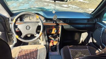 Mercedes-Benz: Mercedes-Benz W124: 1990 г., 2.3 л, Механика, Седан — 9