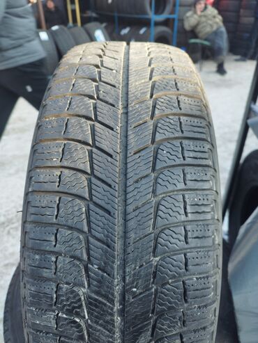 Шины: Шины 205 / 65 / R 16, Зима, Б/у, Комплект, Франция, Michelin