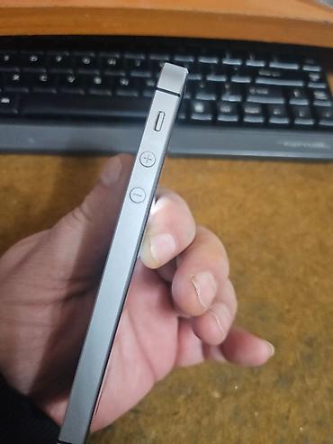 Apple iPhone: Apple iPhone SE (1. generacija) – 32 GB BH 88% Space Gray telefon je — 11