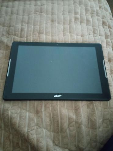 Acer Android tablet - Ekran: oko 10 inča, široki format, prednja