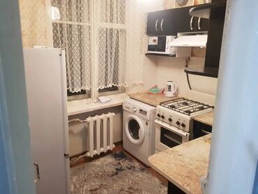 продаю квартиру в районе политех: 2 бөлмө, Кыймылсыз мүлк агенттиги, Чогуу жашоосу жок, Жарым -жартылай эмереги бар