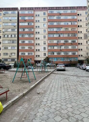 Продажа квартир: 2 комнаты, 67 м², 106 серия улучшенная, 1 этаж