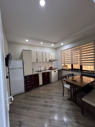 Həyət evləri və villaların satışı: 5 otaqlı, 200 kv. m, Kredit yoxdur, Yeni təmirli -da lalafo.az — 11 Həyət evləri və villaların satışı: 5 otaqlı, 200 kv. m, Kredit yoxdur, Yeni təmirli — 11