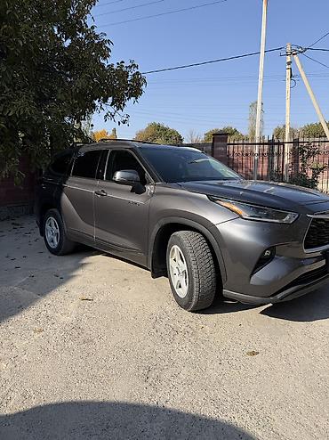 Toyota: Toyota Highlander: 2021 г., 2.5 л, Вариатор, Гибрид, Кроссовер — 10