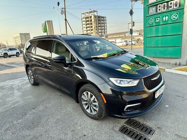 Chrysler: Chrysler Pacifica: 2021 г., 3.6 л, Вариатор, Гибрид, Минивэн — 9