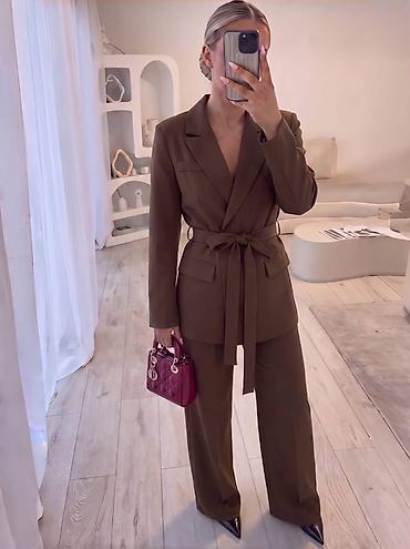 helanke na engleskom: ✨️Prelepi elegantni jednobojni kompleti koji svakoj zeni treba u — 4