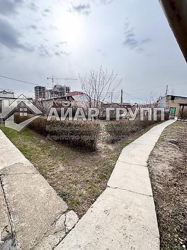 Продажа коттеджей и домов: 🏡 ПРОДАЁТСЯ ДОМ В НАЧАЛЕ АК-ОРГО 📍 Отличное расположение: ул. Чолмок — 5