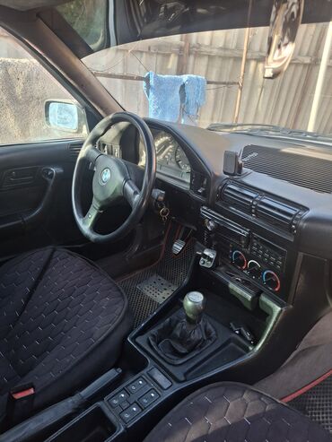 шьем чехлы: BMW 525: 1990 г., 2.5 л, Механика, Бензин, Седан
