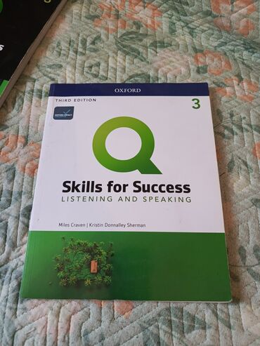 Иностранные языки: Учебник Oxford Q: Skills for Success 3 Listening and Speaking, третье