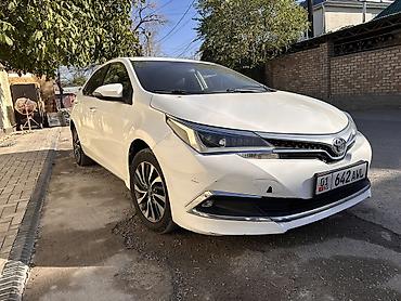 на corolla: Toyota Corolla: 2019 г., 1.8 л, Вариатор, Гибрид, Седан — 2